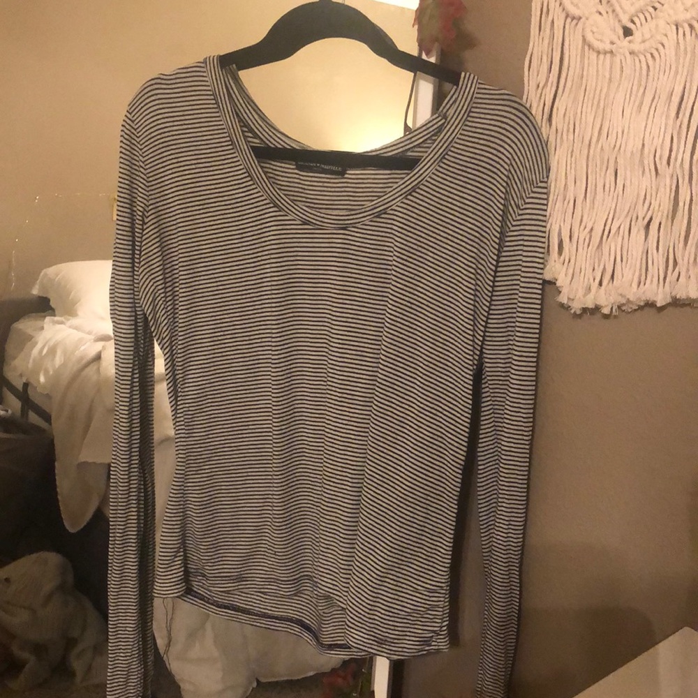 Brandy Melville Long Sleeve Shirt